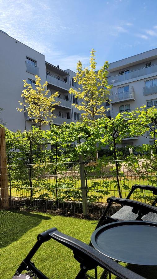 Green Terrace Family Apartment Wroclaw Ngoại thất bức ảnh